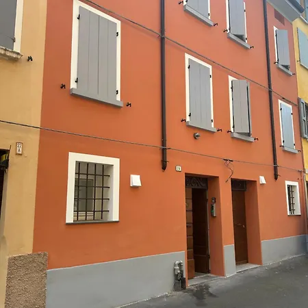 I Leoni - Downtown In Centro A * Reggio Emilia